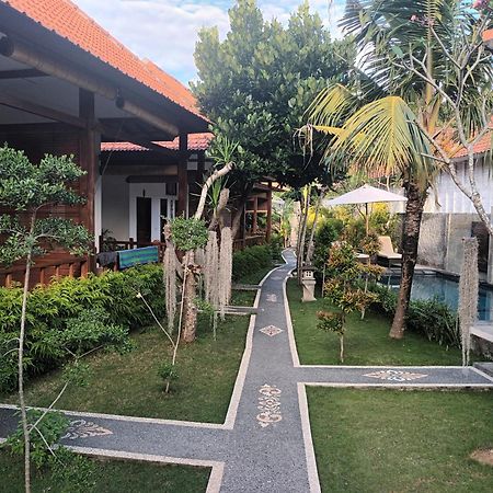 Isola D'Oro Lembongan Bed and Breakfast Nusa Lembongan Værelse billede
