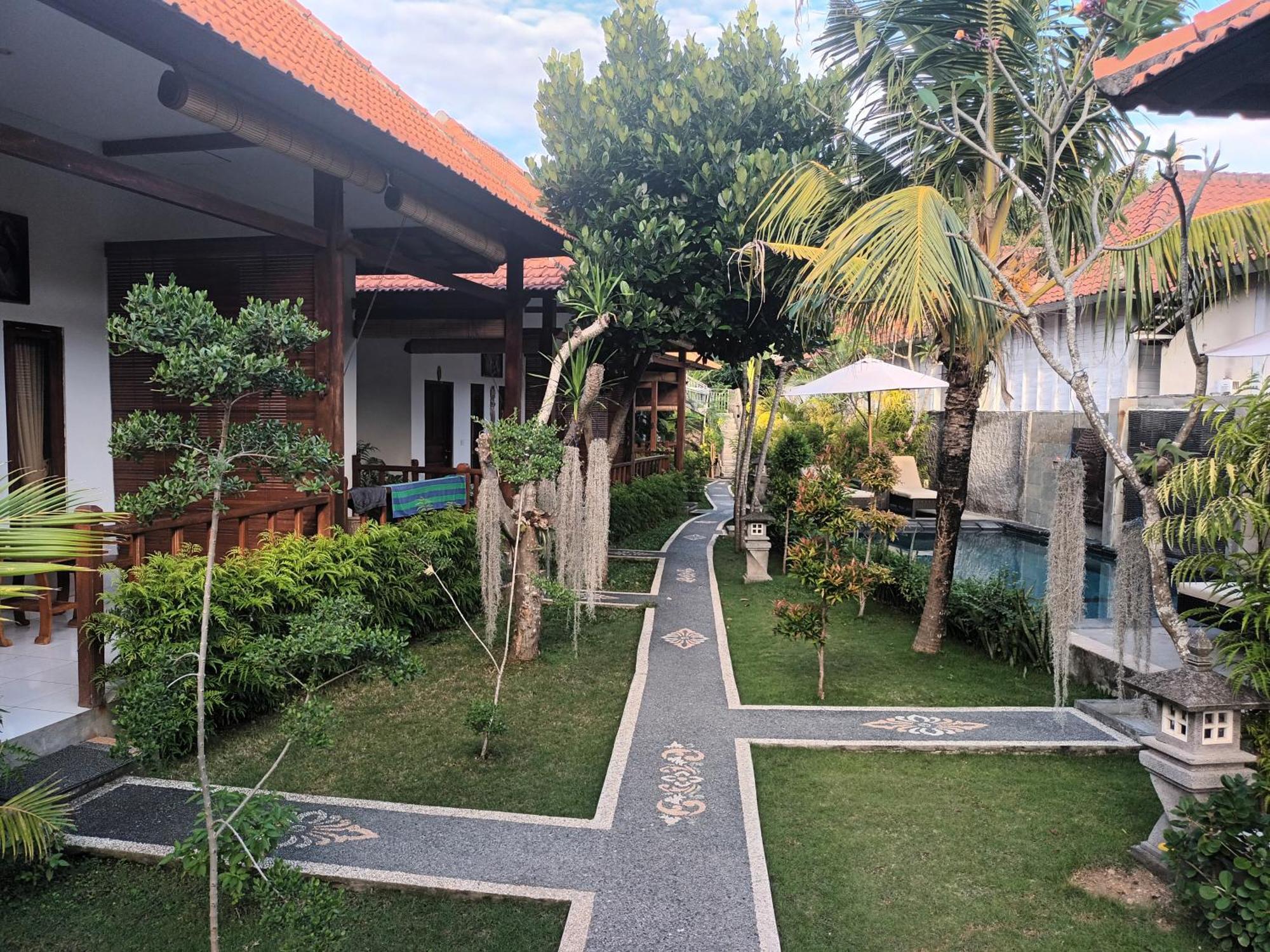 Isola D'Oro Lembongan Bed and Breakfast Nusa Lembongan Værelse billede